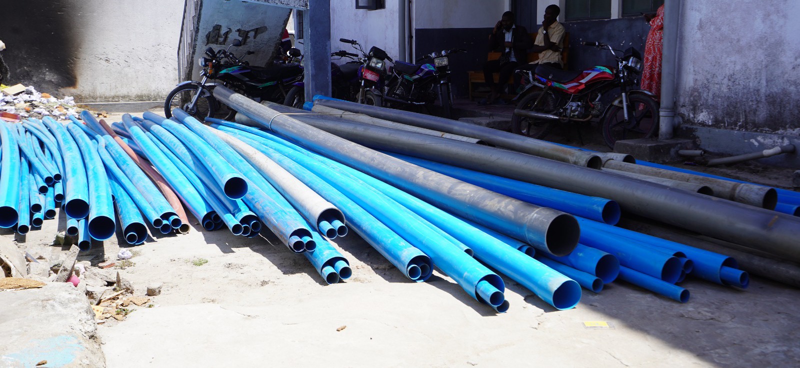 O SERNIC DETEVE SESSENTA E QUATRO (64) INDIVÍDUOS ENTRE 20 E 27 DE OUTUBRO DE 2025 POR PRÁTICA DE VÁRIOS CRIMES