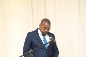 SERNIC saúda Sua Excelência Américo Letela